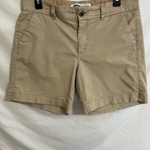 Old Navy Mid-Rise Everyday Shorts - Tan Khakis Sz 8